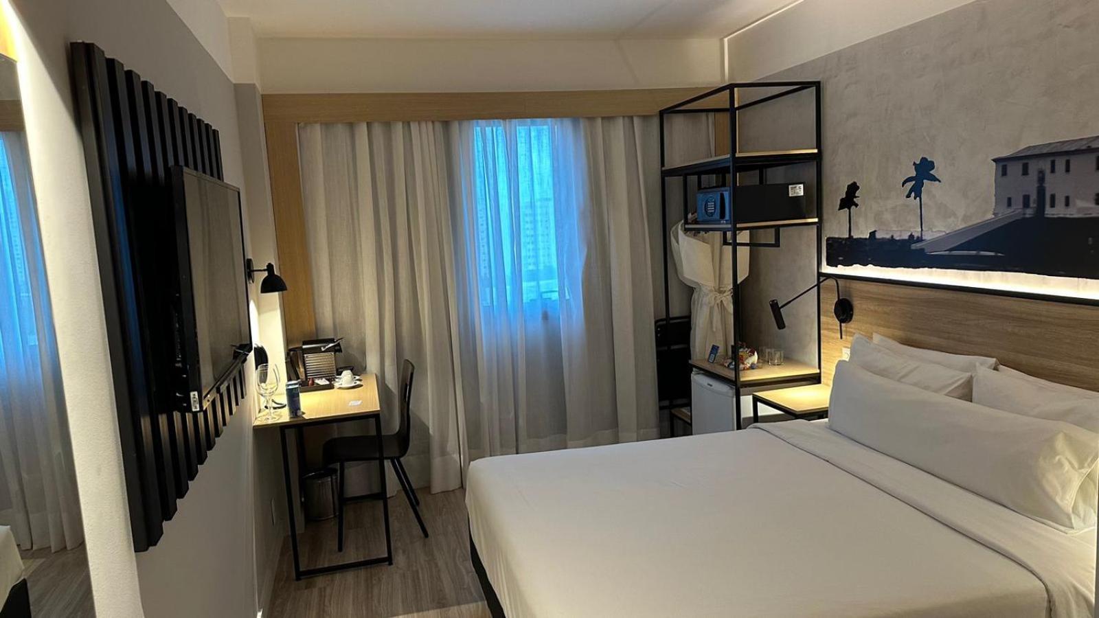 Western Hangar Aeroporto Hotel 3*